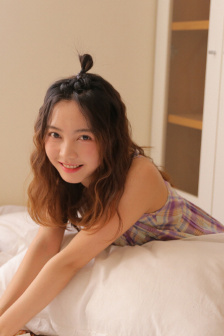 美丽姑娘视频在线观看免费高清版
